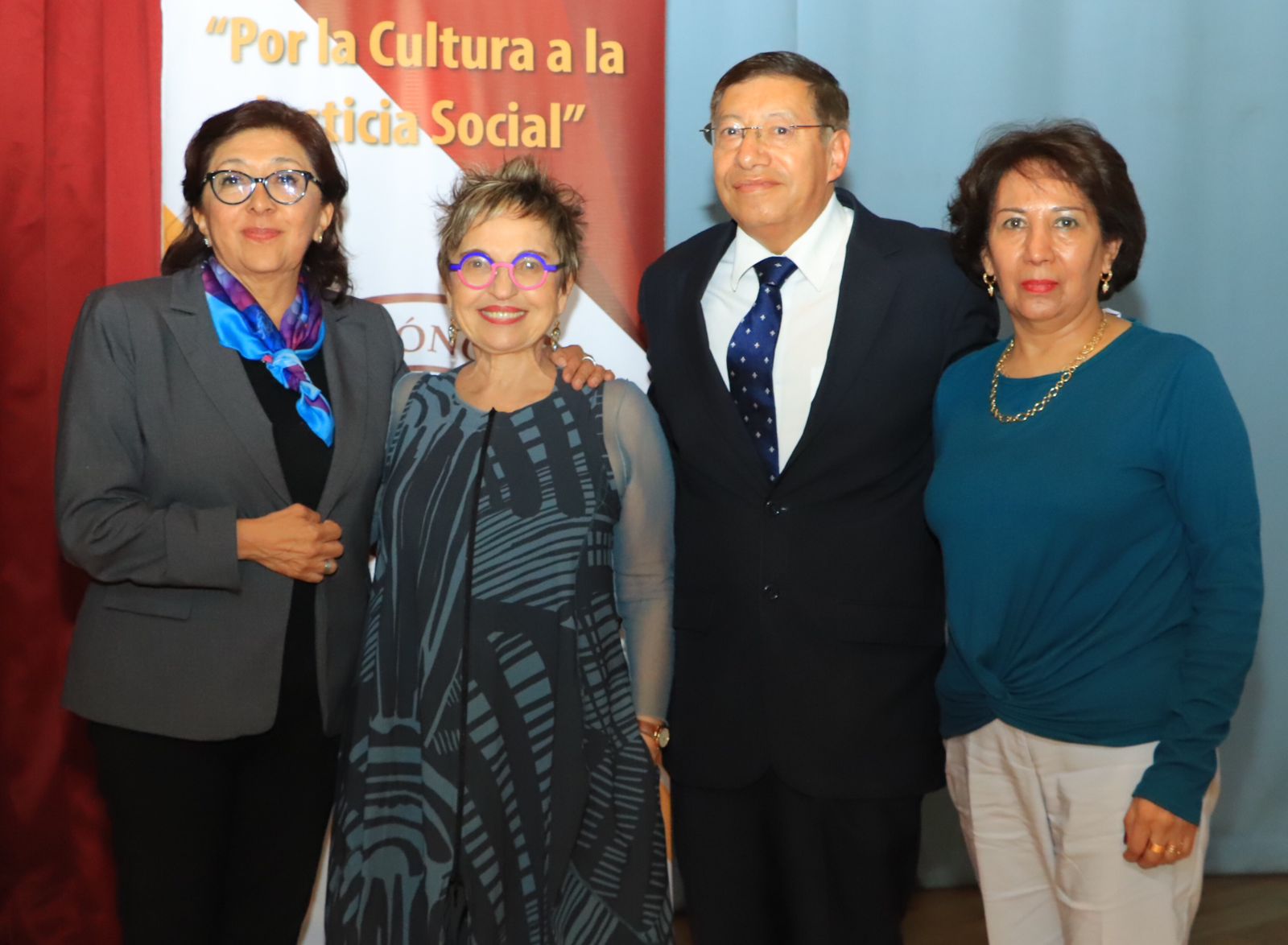Lengua, historia, literatura y cultura forman parte de la vida cotidiana de la humanidad: Concepción Company